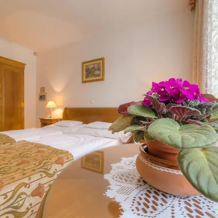 Bed & Breakfast Kata Panzio Szeged